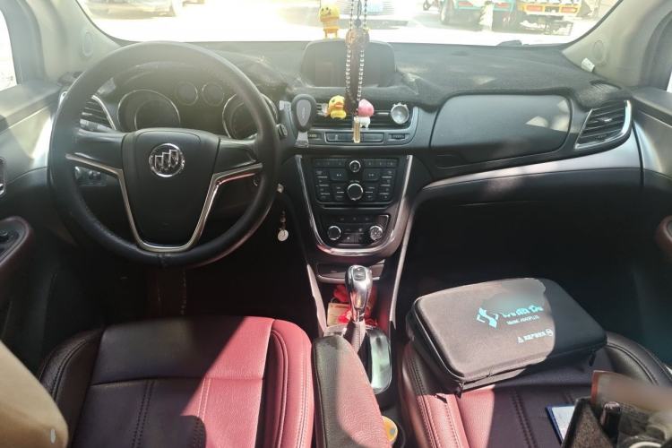Used Buick Encore 2015 1.4T Automatic Two-Wheel Drive Urban Elite Version Center Console