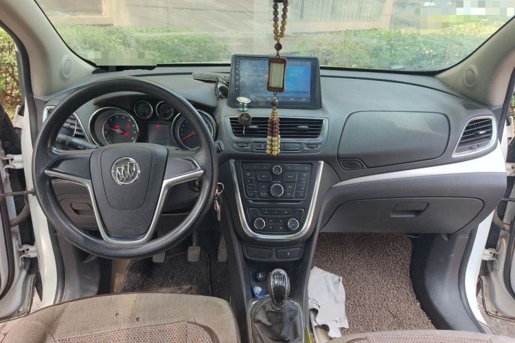 Used Buick Encore 2015 1.4T Manual Two-Wheel Drive Urban Advanced Model Center Console