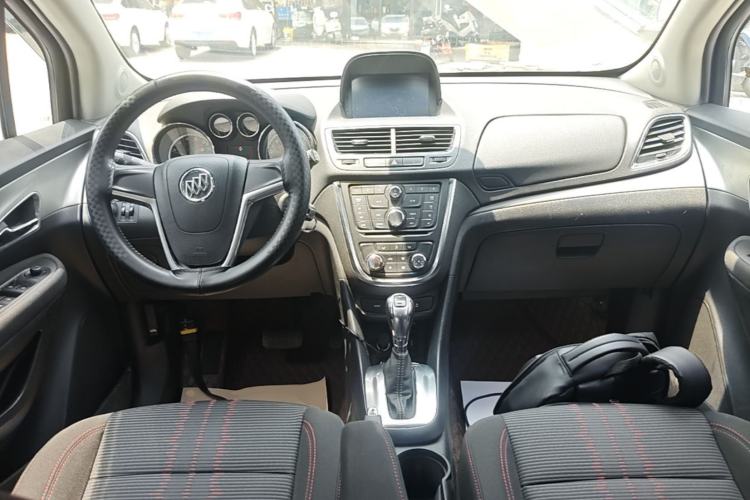 Used Buick Encore 2015 1.4T Automatic Two-Wheel Drive Urban Elite Version Center Console