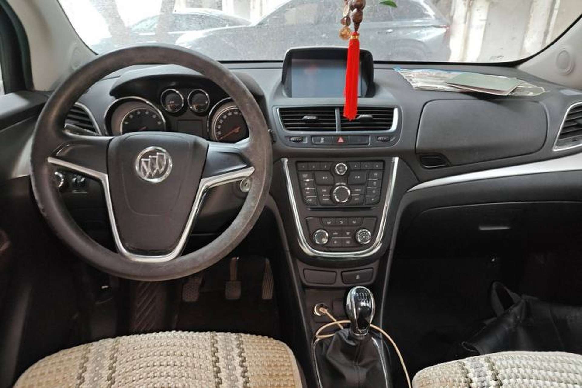 Used Buick Encore 2015 1.4T Manual Two-Wheel Drive Urban Advanced Model Center Console