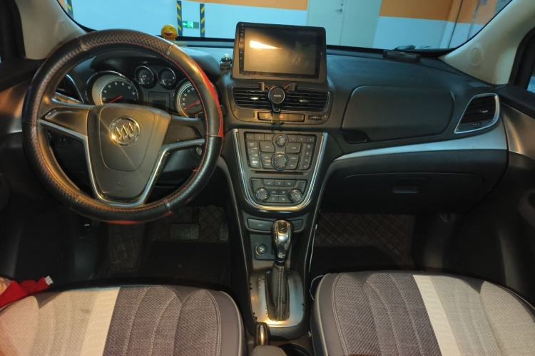 Used Buick Encore 2015 1.4T Automatic Two-Wheel Drive Urban Elite Version Center Console