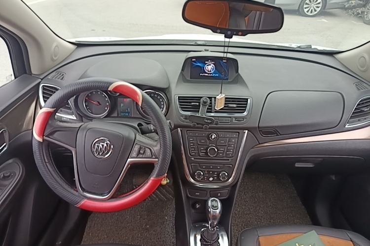 Used Buick Encore 2015 1.4T Automatic Two-Wheel Drive Urban Leading Model Center Console