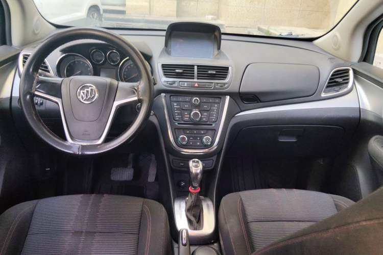 Used Buick Encore 2015 1.4T Automatic Two-Wheel Drive Urban Elite Version Center Console