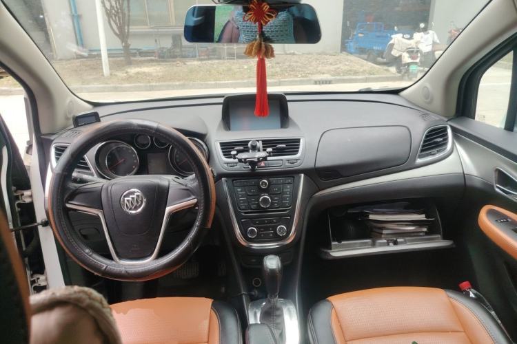 Used Buick Encore 2015 1.4T Automatic Two-Wheel Drive Urban Elite Version Center Console