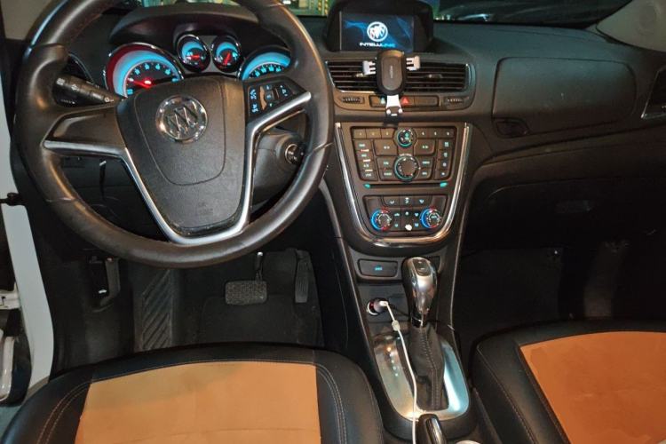 Used Buick Encore 2015 1.4T Automatic Two-Wheel Drive Urban Leading Model Center Console