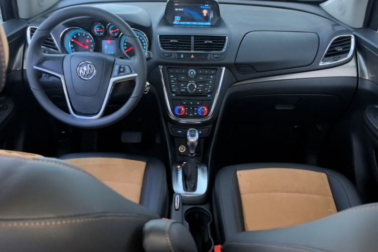 Used Buick Encore 2015 1.4T Automatic Two-Wheel Drive Urban Leading Model Center Console