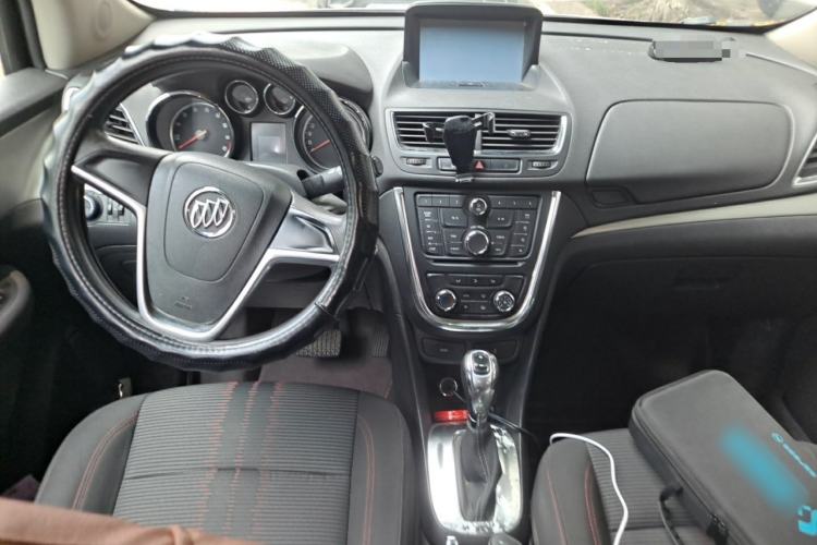Used Buick Encore 2015 1.4T Automatic Two-Wheel Drive Urban Elite Version Center Console