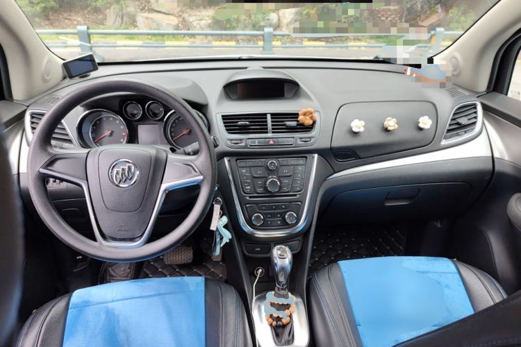 Used Buick Encore 2015 1.4T Automatic Two-Wheel Drive Urban Elite Version Center Console