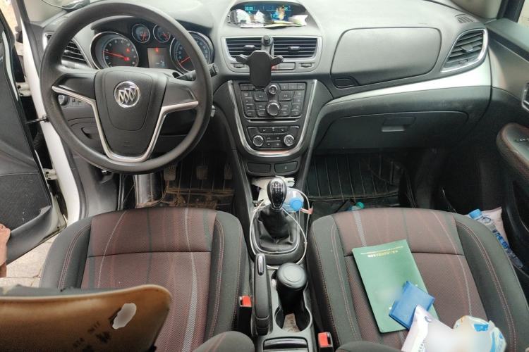 Used Buick Encore 2015 1.4T Manual Two-Wheel Drive Urban Advanced Model Center Console