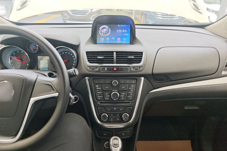 Used Buick Encore 2015 1.4T Automatic Two-Wheel Drive Urban Elite Version Center Console