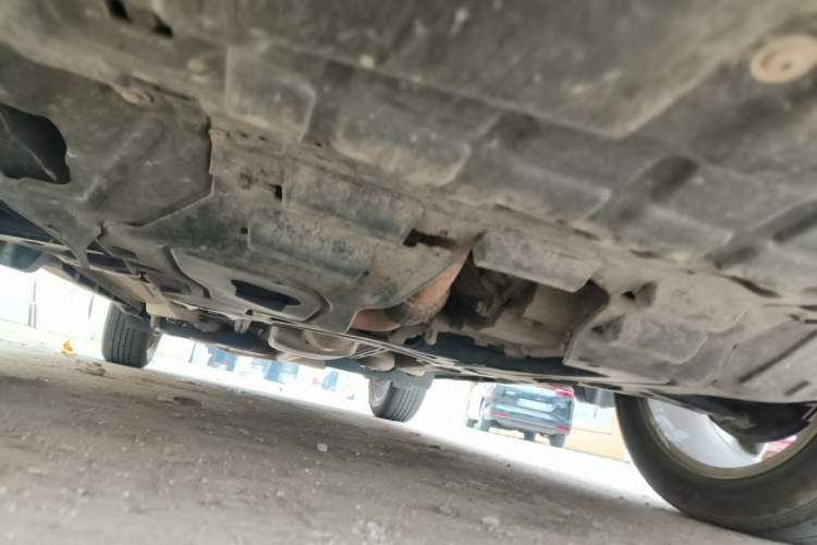 Used Buick Encore 2015 1.4T Automatic Two-Wheel Drive Urban Elite Version Chassis Front