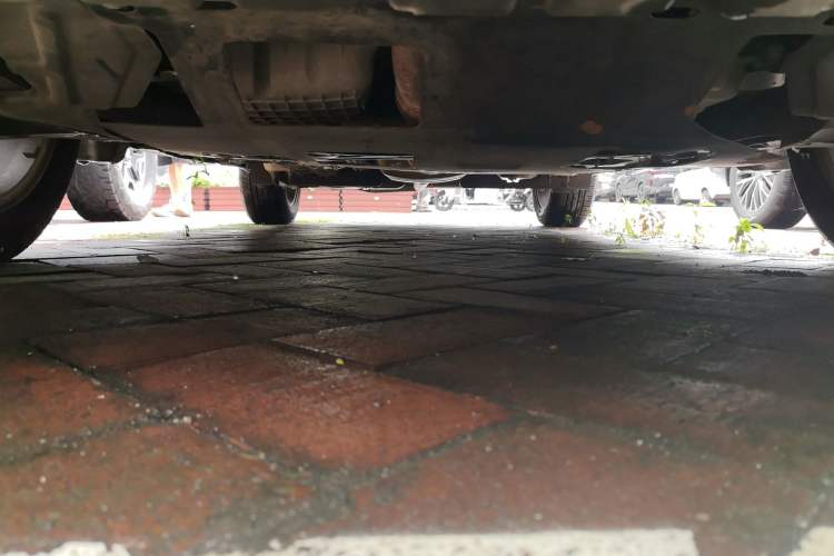 Used Buick Encore 2015 1.4T Automatic Two-Wheel Drive Urban Leading Model Chassis Front