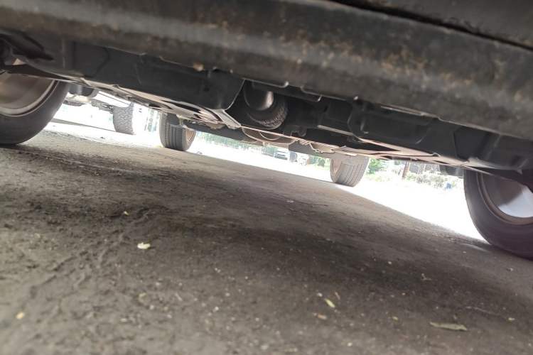 Used Buick Encore 2015 1.4T Automatic Two-Wheel Drive Urban Elite Version Chassis Front