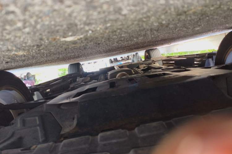 Used Buick Encore 2015 1.4T Automatic Two-Wheel Drive Urban Elite Version Chassis Front