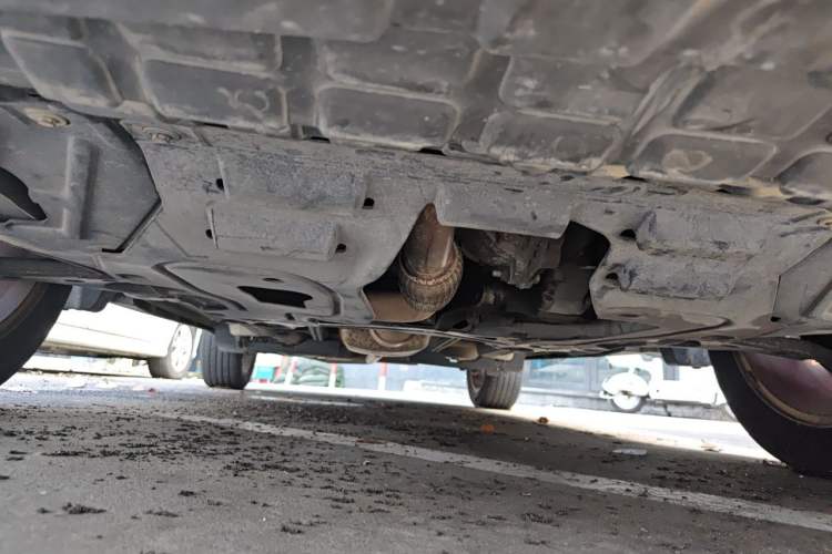 Used Buick Encore 2015 1.4T Manual Two-Wheel Drive Urban Advanced Model Chassis Front