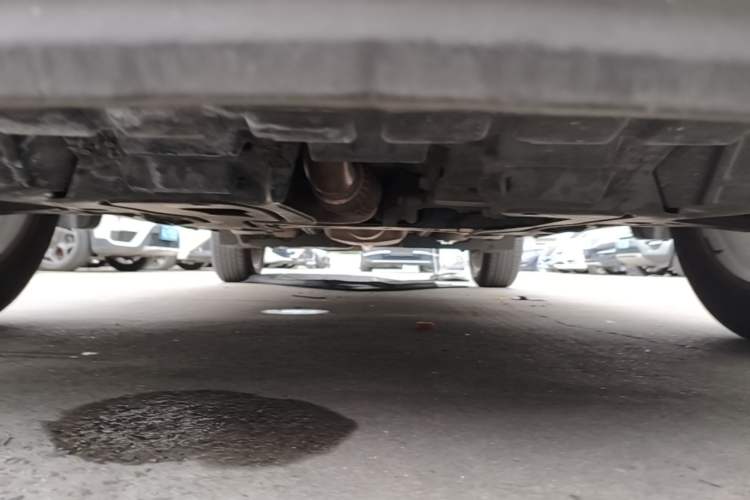Used Buick Encore 2015 1.4T Automatic Two-Wheel Drive Urban Elite Version Chassis Front