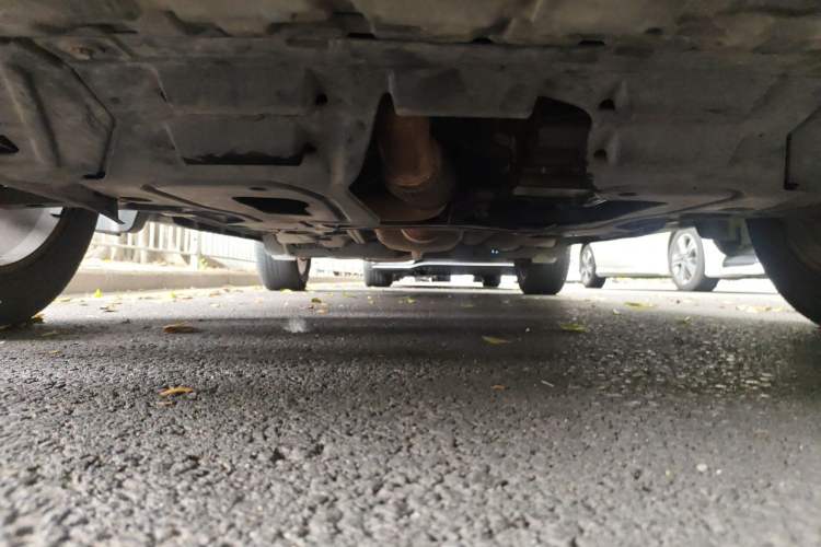 Used Buick Encore 2015 1.4T Automatic Two-Wheel Drive Urban Elite Version Chassis Front