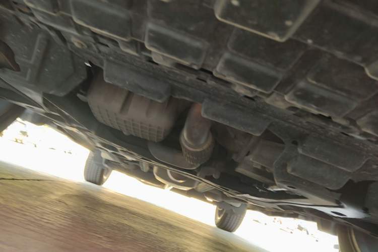 Used Buick Encore 2015 1.4T Automatic Two-Wheel Drive Urban Leading Model Chassis Front