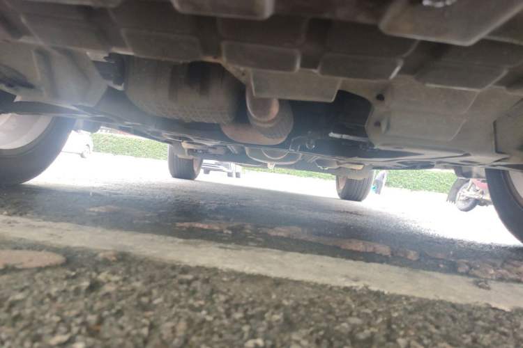 Used Buick Encore 2015 1.4T Automatic Two-Wheel Drive Urban Elite Version Chassis Front