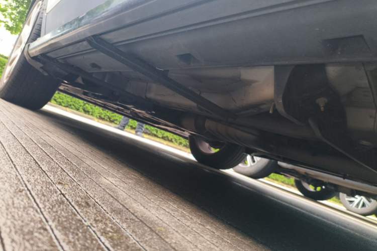 Used Buick Encore 2015 1.4T Automatic Two-Wheel Drive Urban Leading Model Chassis Front Left