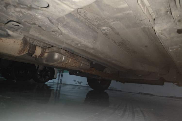 Used Buick Encore 2015 1.4T Automatic Two-Wheel Drive Urban Elite Version Chassis Front Left