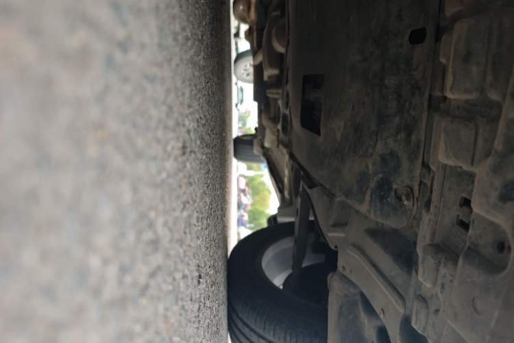 Used Buick Encore 2015 1.4T Automatic Two-Wheel Drive Urban Elite Version Chassis Front Left