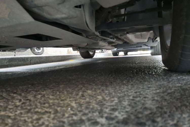 Used Buick Encore 2015 1.4T Automatic Two-Wheel Drive Urban Elite Version Chassis Front Left