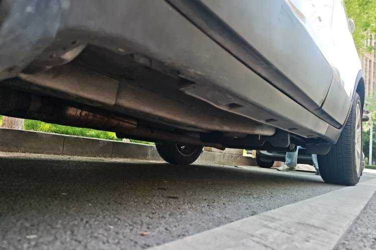 Used Buick Encore 2015 1.4T Automatic Two-Wheel Drive Urban Elite Version Chassis Front Left