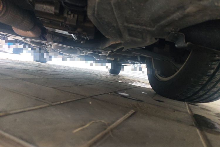 Used Buick Encore 2015 1.4T Automatic Two-Wheel Drive Urban Elite Version Chassis Front Left