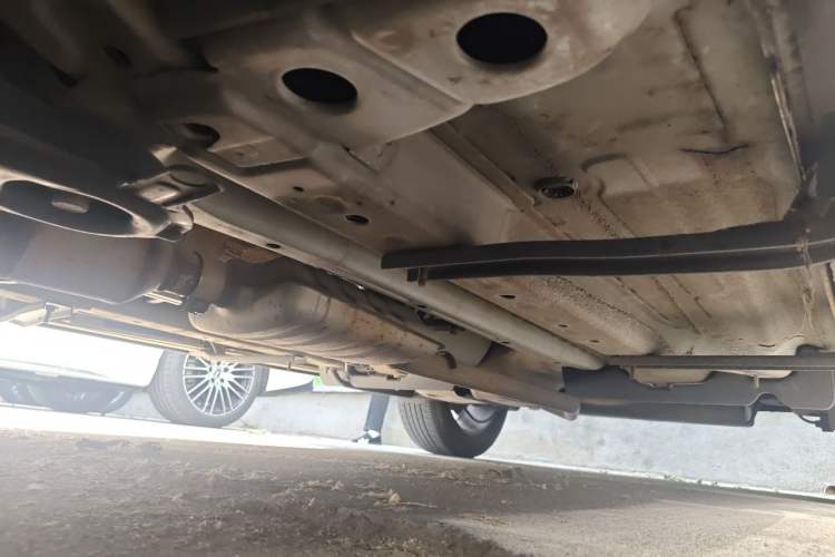 Used Buick Encore 2015 1.4T Automatic Two-Wheel Drive Urban Elite Version Chassis Front Left