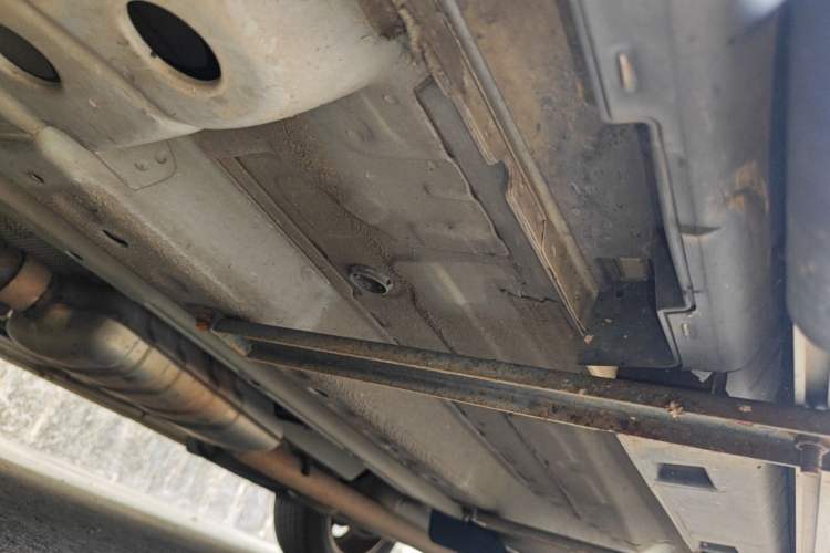 Used Buick Encore 2015 1.4T Automatic Two-Wheel Drive Urban Elite Version Chassis Front Left