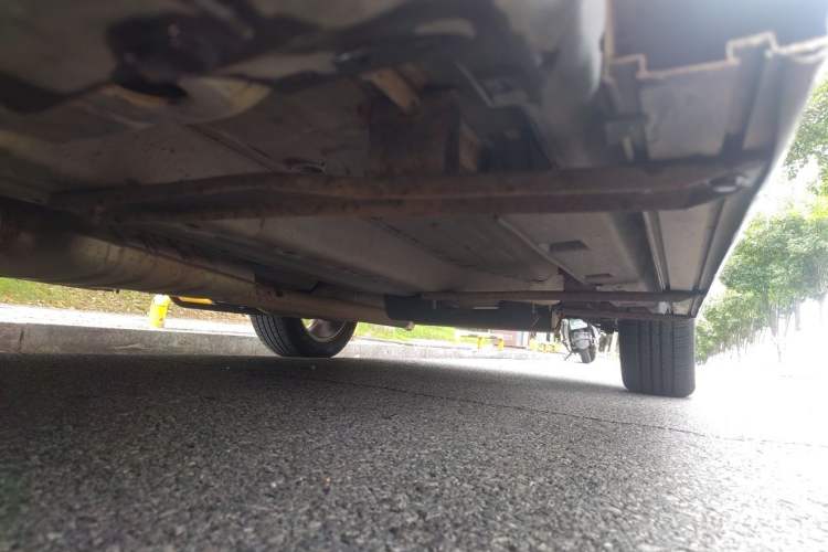 Used Buick Encore 2015 1.4T Manual Two-Wheel Drive Urban Advanced Model Chassis Front Left