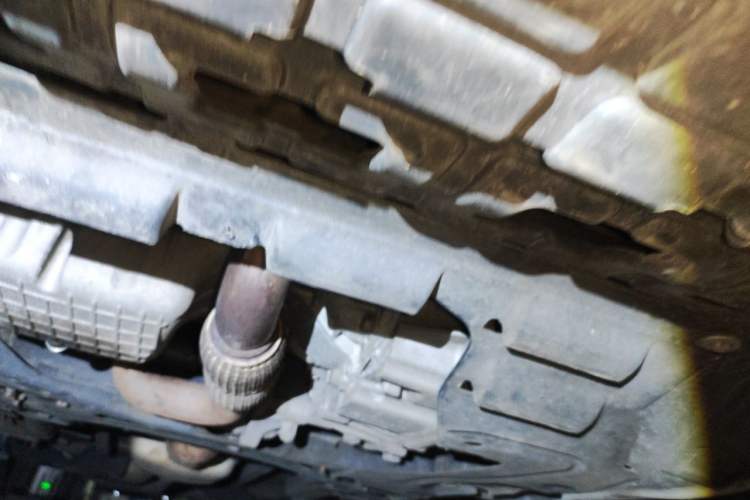 Used Buick Encore 2015 1.4T Automatic Two-Wheel Drive Urban Elite Version Chassis Front Left