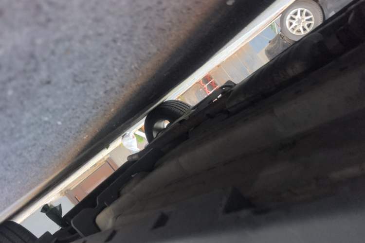 Used Buick Encore 2015 1.4T Automatic Two-Wheel Drive Urban Elite Version Chassis Front Left