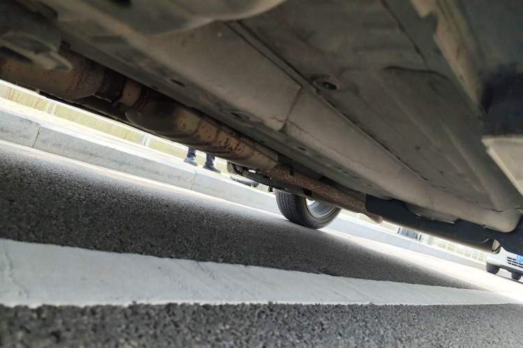 Used Buick Encore 2015 1.4T Automatic Two-Wheel Drive Urban Elite Version Chassis Front Left
