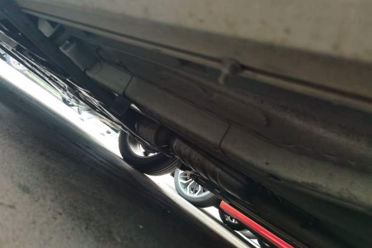 Used Buick Encore 2015 1.4T Automatic Two-Wheel Drive Urban Elite Version Chassis Front Left