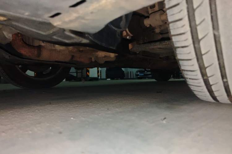 Used Buick Encore 2015 1.4T Automatic Two-Wheel Drive Urban Elite Version Chassis Front Left