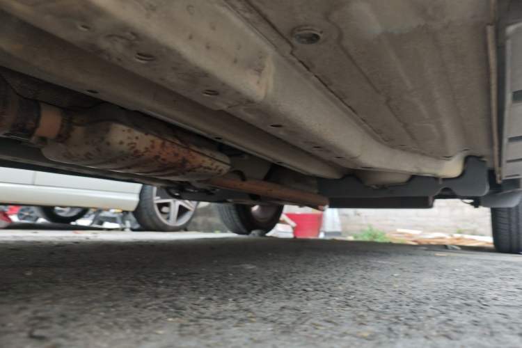 Used Buick Encore 2015 1.4T Automatic Two-Wheel Drive Urban Elite Version Chassis Front Left