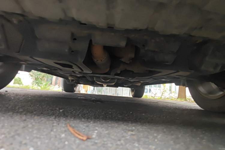 Used Buick Encore 2015 1.4T Manual Two-Wheel Drive Urban Advanced Model Chassis Front