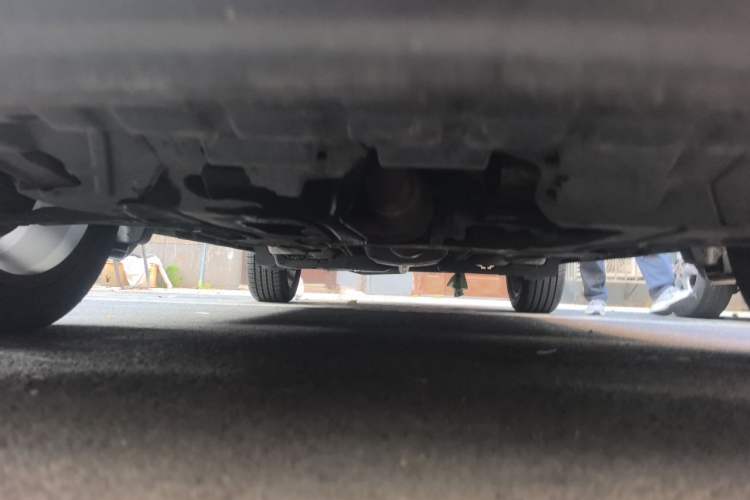 Used Buick Encore 2015 1.4T Automatic Two-Wheel Drive Urban Elite Version Chassis Front