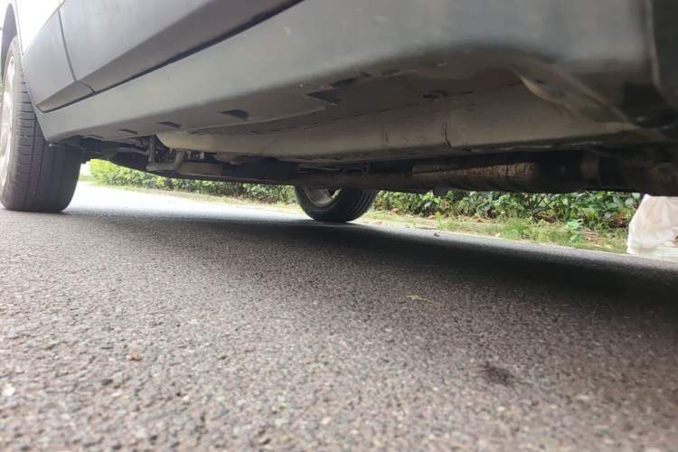 Used Buick Encore 2015 1.4T Automatic Two-Wheel Drive Urban Elite Version Chassis Front Right