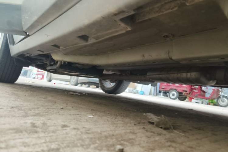Used Buick Encore 2015 1.4T Automatic Two-Wheel Drive Urban Elite Version Chassis Front Right