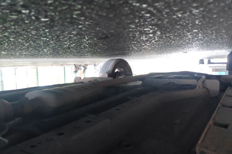 Used Buick Encore 2015 1.4T Automatic Two-Wheel Drive Urban Elite Version Chassis Front Right