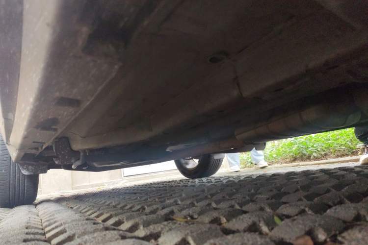 Used Buick Encore 2015 1.4T Automatic Two-Wheel Drive Urban Elite Version Chassis Front Right