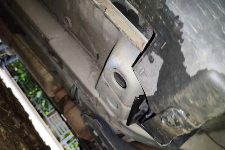 Used Buick Encore 2015 1.4T Automatic Two-Wheel Drive Urban Elite Version Chassis Front Right