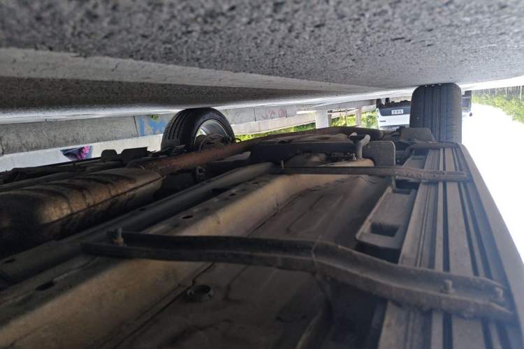 Used Buick Encore 2015 1.4T Automatic Two-Wheel Drive Urban Elite Version Chassis Front Right