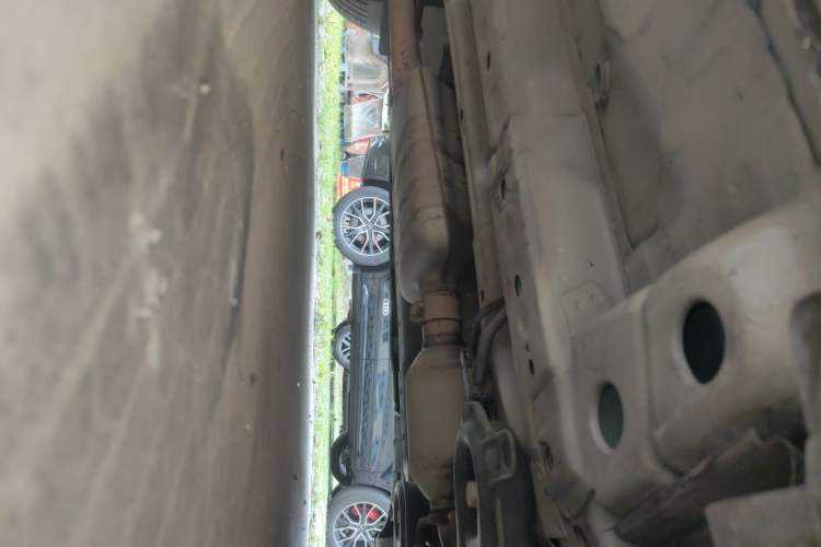 Used Buick Encore 2015 1.4T Automatic Two-Wheel Drive Urban Elite Version Chassis Front Right