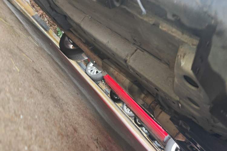 Used Buick Encore 2015 1.4T Automatic Two-Wheel Drive Urban Elite Version Chassis Front Right