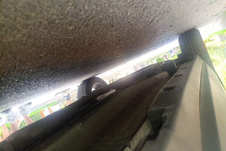 Used Buick Encore 2015 1.4T Automatic Two-Wheel Drive Urban Elite Version Chassis Front Right