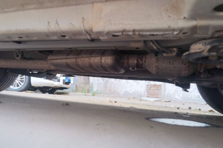 Used Buick Encore 2015 1.4T Manual Two-Wheel Drive Urban Advanced Model Chassis Front Right